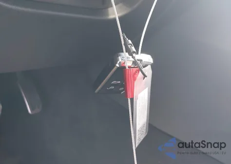 2025 Land Rover Range Rover Velar P250 Dynamic Se from USA, damaged, VIN SALYL2EX1SA398157